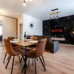 Apartment Mohost Balance - Complex Qualis