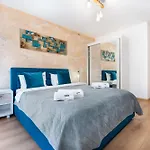 Mohost Balance - Complex Qualis Apartment Brasov